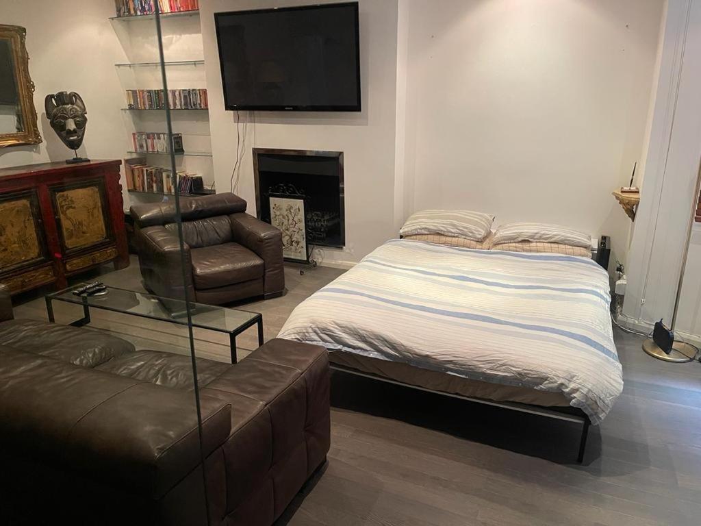 Large Studio Flat In Kensington London Kültér fotó